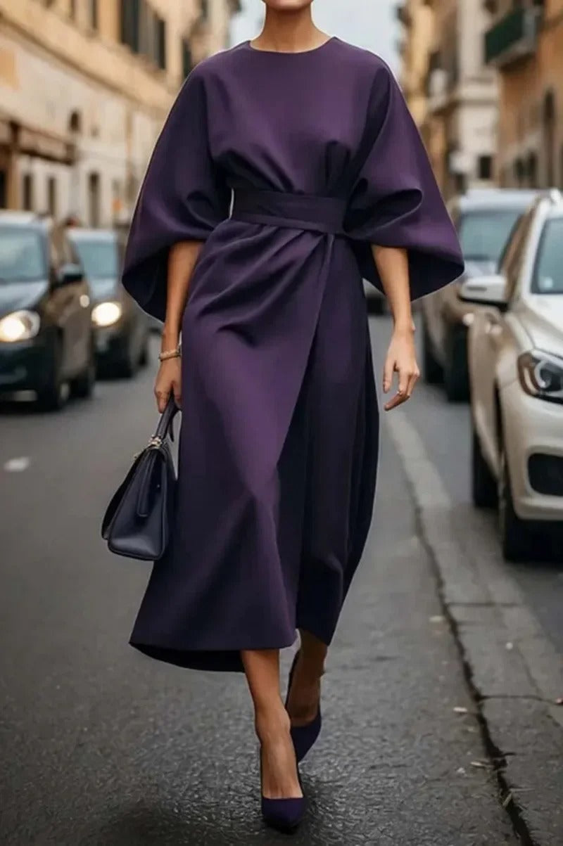 Binta - Elegant dress With Cap Sleeves and Belt