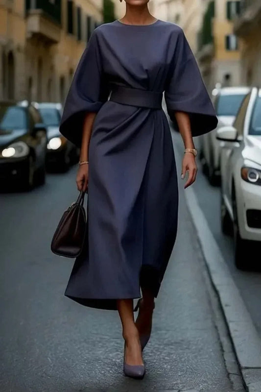Binta - Elegant dress With Cap Sleeves and Belt